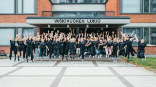 Vaskivuoren lukio, omaan käytöön.