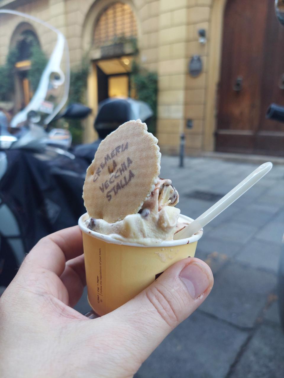 Vain Vaskivuoren lukion käyttöön.